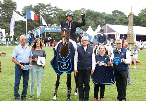 Dalia Platière, championne des 4 ans