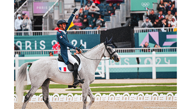 Stéphane Landois et Chaman Dumontceau*Ride For Thais, magiques ! (© FFE / PSV & © FFE/J.Rodrigues)